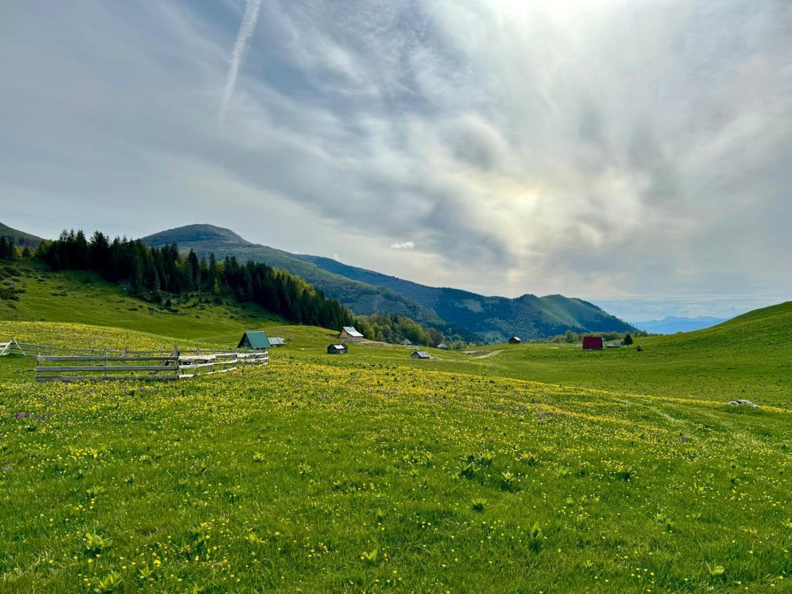 Katun Siska Medna Dolina Βίλα Μπέρανε Εξωτερικό φωτογραφία